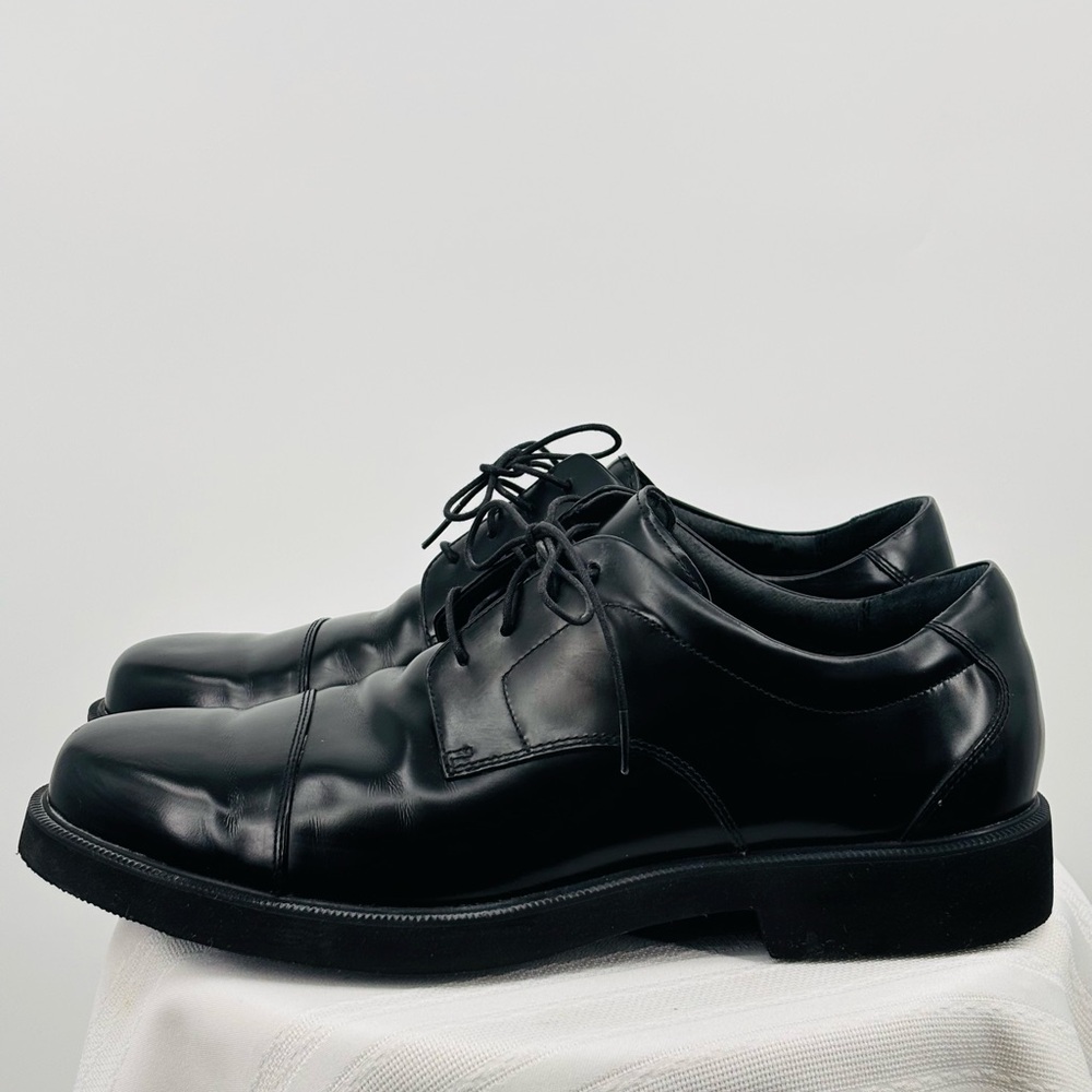 Rockport Leather Upper Waterproof Dress Shoes, Size 13